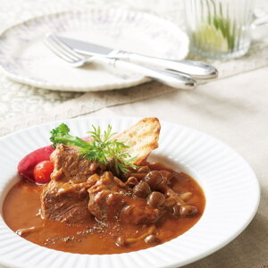 軽井沢「万平ホテル」大橋進料理長監修 牛肉の赤ワイン煮